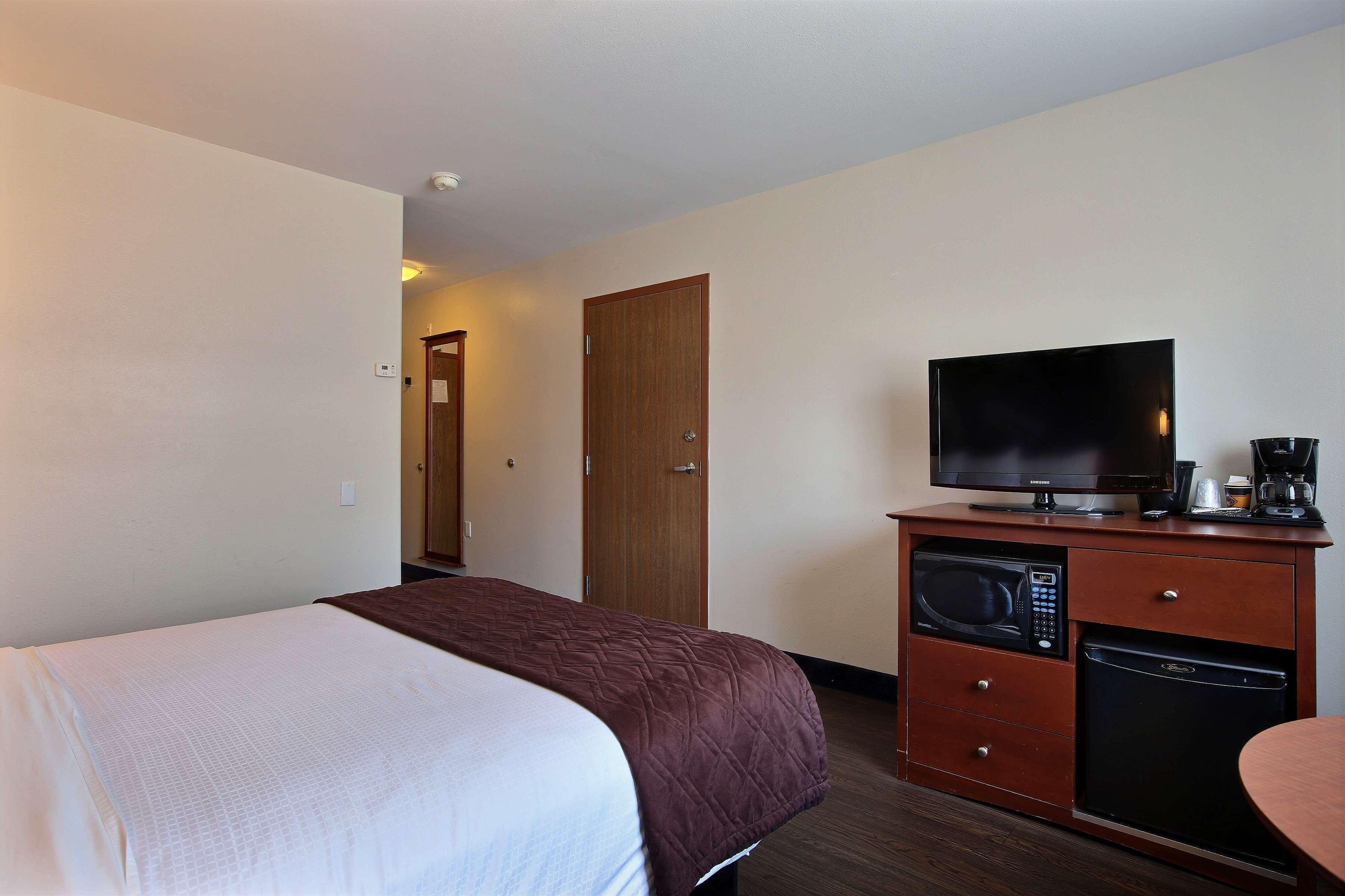 Hotel Super 8 By Wyndham Trois-Rivières Esterno foto